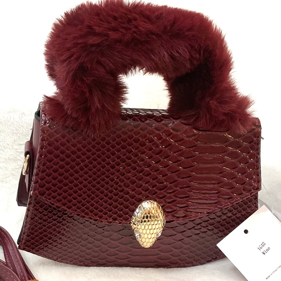Wine Burgundy Faux Fur and Snakeskin Top Handle Handbag with shoulder strap - Picture 14 of 16